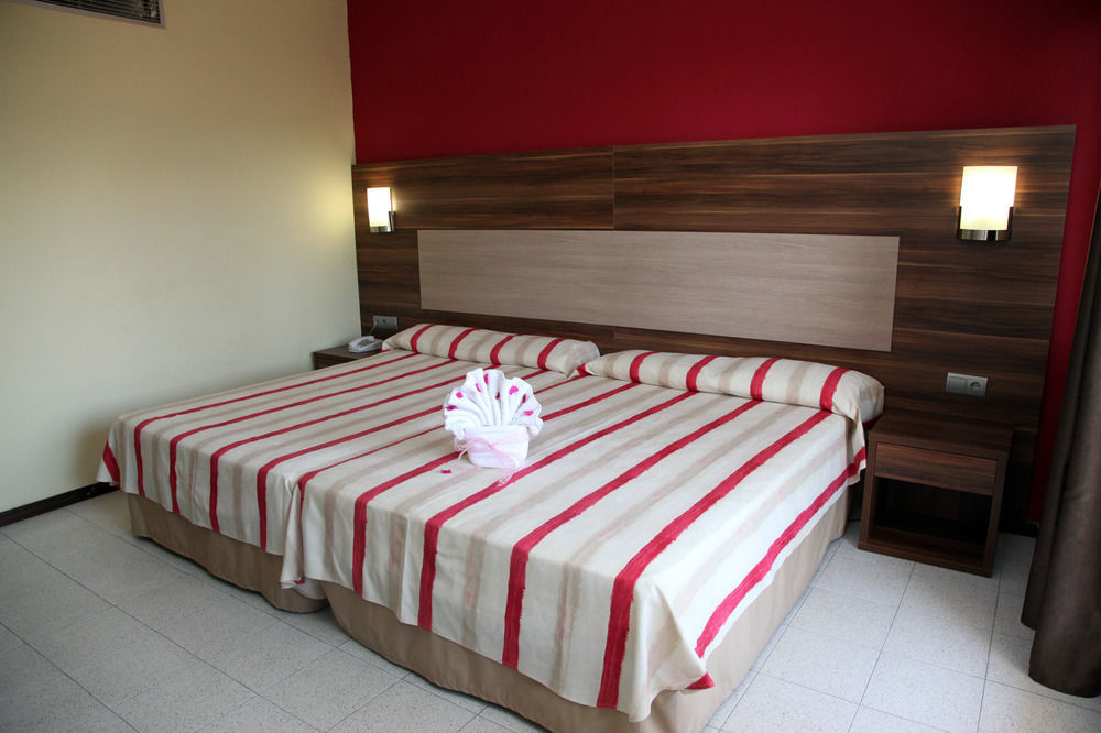 4R Gran Europe Hotel Sant Salvador Exterior photo